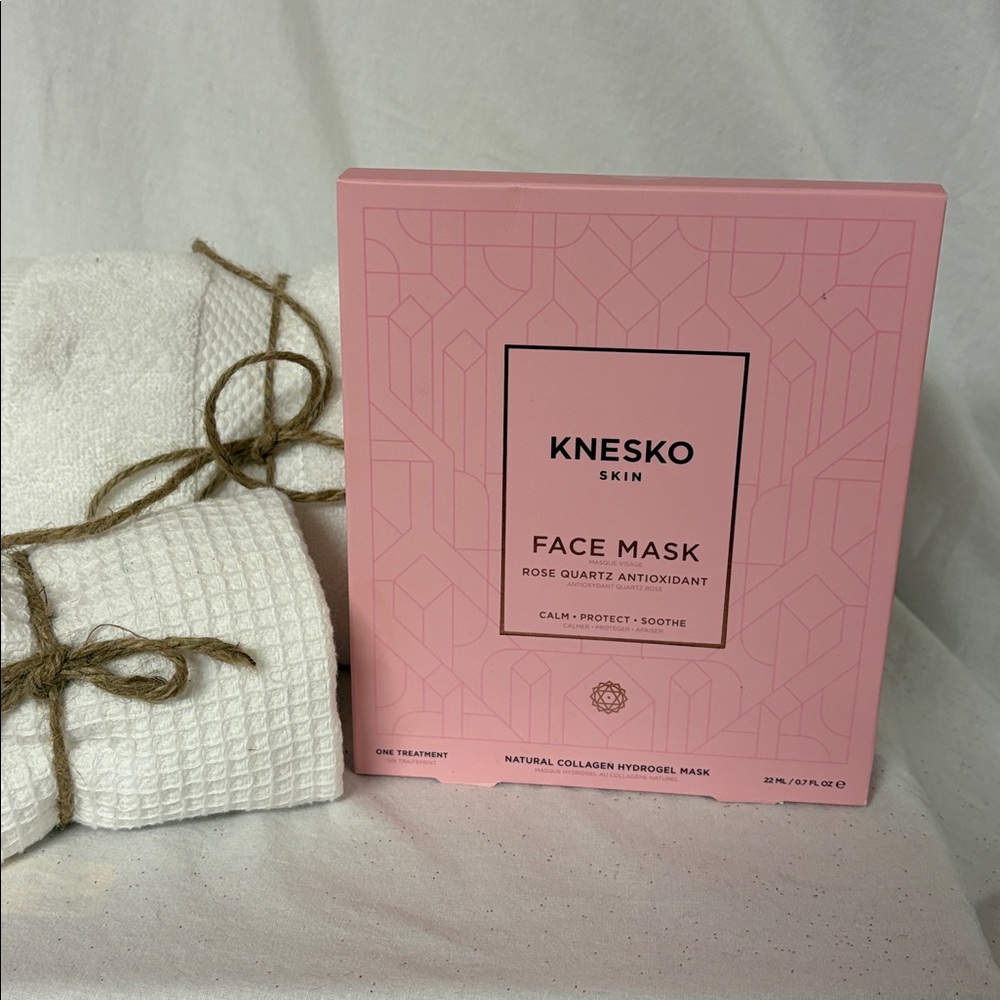 Knesko | Rose Quartz Antioxidant Face Mask | New